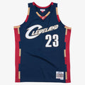 Cleveland Cavaliers Mitchell & Ness LeBron James 2008-09 Hardwood Classics Swingman Jersey - Navy - Men's